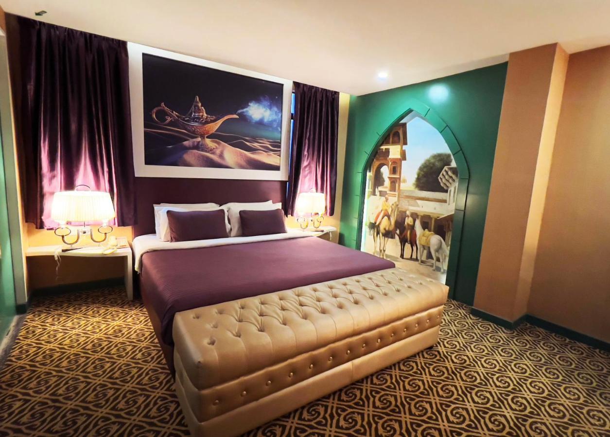 Maison Boutique Theme Hotel Kuala Lumpur By Swing & Pillows מראה חיצוני תמונה